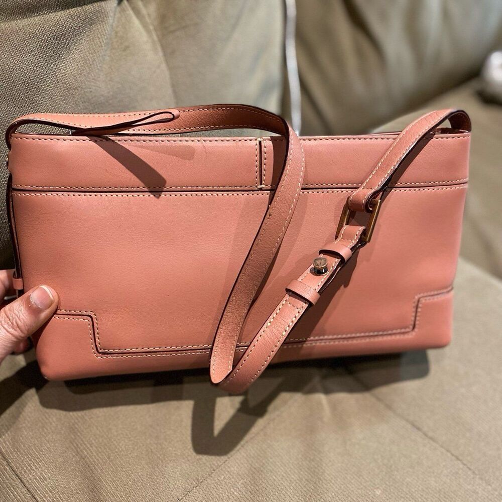 Ellen Tracy Tea Pink bag multiple compartments firm stylish chic Y2K fashion